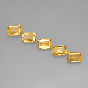 4.22 ct Yellow Citrine Gemstone, Citrine Gem in Octagon Facet Shape for Sale.
