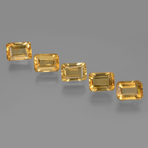 5.57 ct Gold Citrine Gemstone, Citrine Gem in Octagon Step Cut Shape for Sale.
