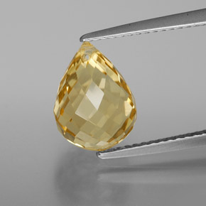 Doré léger Citrine gemme - 4.2ct Briolette avec un trou (ID: 367898)