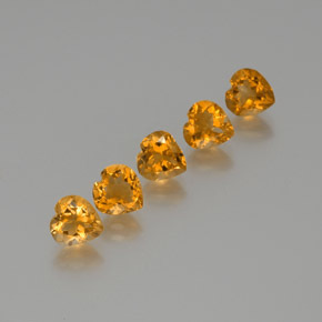 Lote de 5 piezas de Citrina Naranja oscuro Corazón de Brasil - Tamaño 7 x 6,8mm, peso 5,25 ct en total / promedio. 1,05 ct cada uno, dureza de Mohs 7 Adecuado para joyas de uso diario, Simboliza abundancia y prosperidad, Photo A