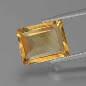 2.50 ct Gold Citrine Gemstone, Citrine Gem in Octagon Facet Shape for Sale.