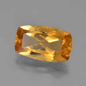2.64 ct Gold Citrine Stone, Natural Citrine in Cushion-Cut Shape for Sale