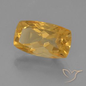 3.32 ct Golden Citrine Stone, Natural Citrine in Cushion-Cut Shape for Sale