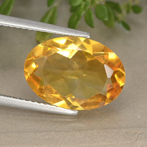 4.68 ct Golden Citrine Gemstone, Citrine Gem in Oval Facet Shape for Sale.