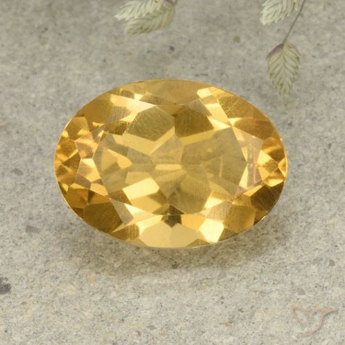 4.70ct Natural Medium-Dark Golden Citrine, Oval, VVS-VS