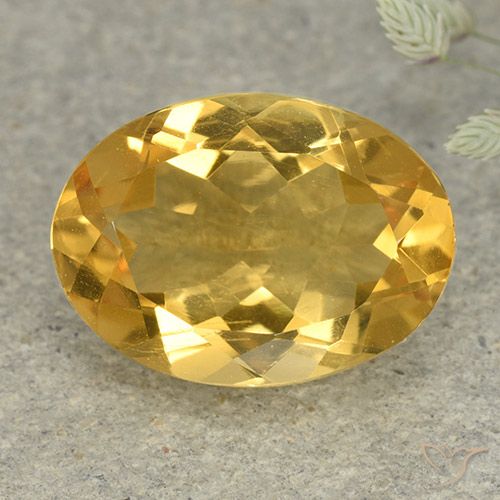 4.99ct Natural Medium-Light Golden Citrine, Oval, VVS-VS