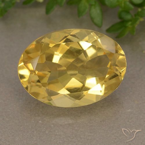 5.35ct Natural Medium Golden Citrine, Oval, VVS-VS