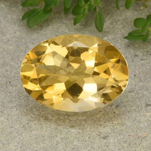 5.33ct Natural Medium-Light Golden Citrine, Oval, VVS-VS