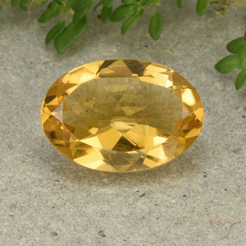 4.51ct Natural Medium-Light Golden Citrine, Oval, VVS-VS
