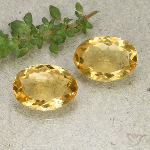 9.75ctw Natural Golden Orange Citrine, Oval, VVS-VS