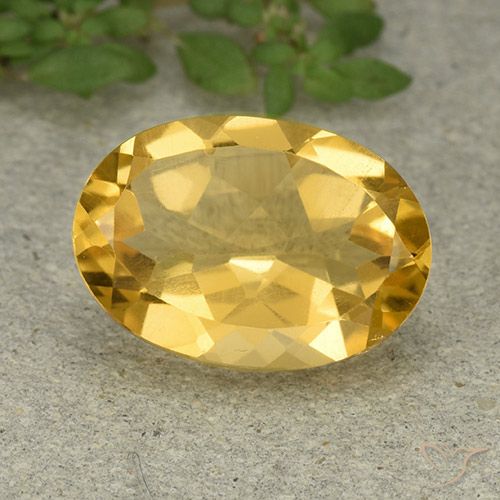 5.25ct Natural Medium Golden Citrine, Oval, VVS-VS