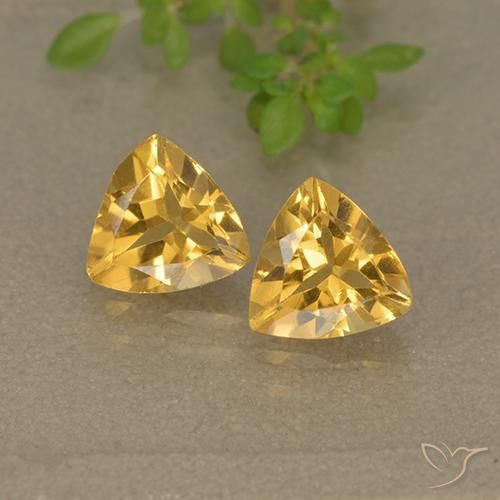 1.34ctw Natural Golden Citrine, Trillion, VVS-VS