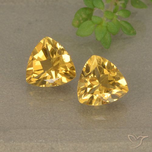 1.46 ct Yellow Citrine, 6.1 x 6.1 mm Trillion Cut From Brazil, Photo A