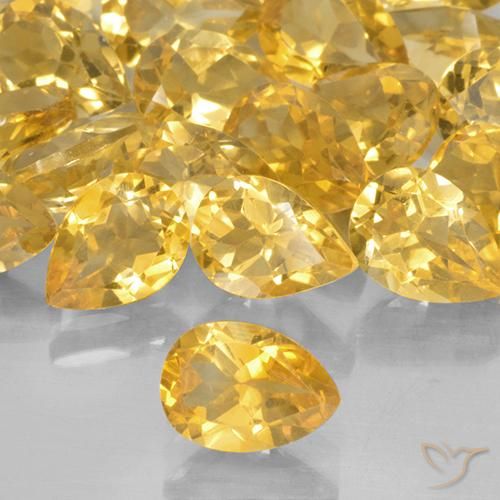 0.66ct Natural Medium Golden Citrine, Pear Shape, VVS-VS