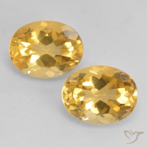 3.45ctw Natural Golden Orange Citrine, Oval, VVS-VS