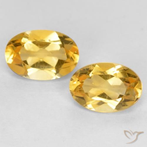0.83ctw Natural Golden Orange Citrine, Oval, VS