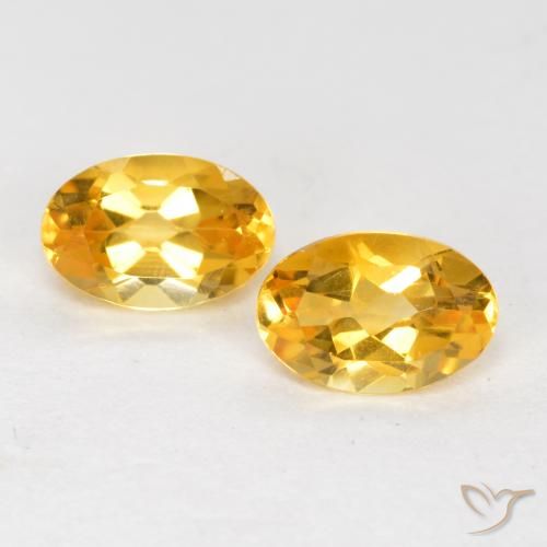 0.81ctw Natural Medium-Dark Golden Citrine, Oval, VS