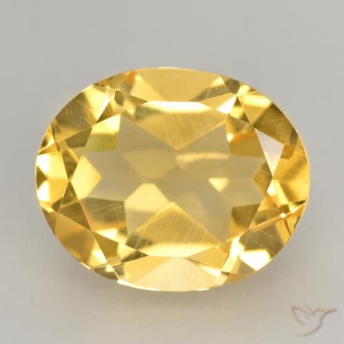 3.40ct Natural Medium Gold Citrine, Oval, VVS-VS