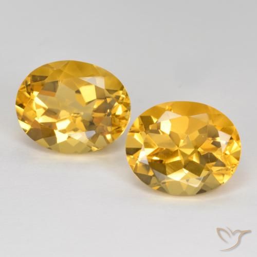 7.66ctw Natural Medium-Dark Golden Citrine, Oval, VVS-VS