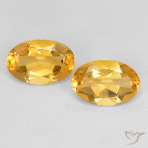 0.80ctw Natural Medium-Dark Golden Citrine, Oval, VVS-VS
