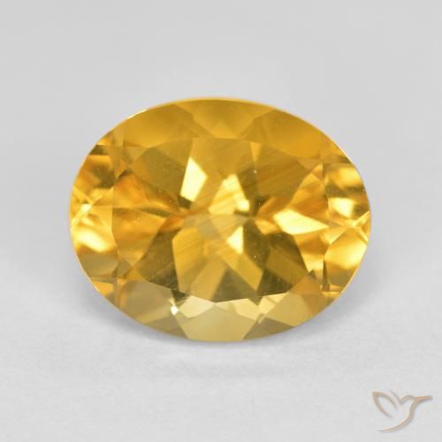 3.66ct Natural Medium-Dark Golden Citrine, Oval, VVS-VS