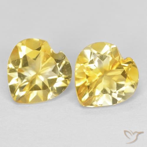 1.32ctw Natural Light Gold Citrine, Heart, VVS-VS