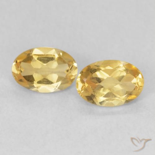 0.84ctw Natural Medium Gold Citrine, Oval, VVS-VS