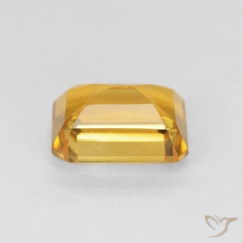 Citrine Gemstone in 8 x 6 mm (calibrated) Size for Sale, Citrine Stone in Medium Light-Golden Color