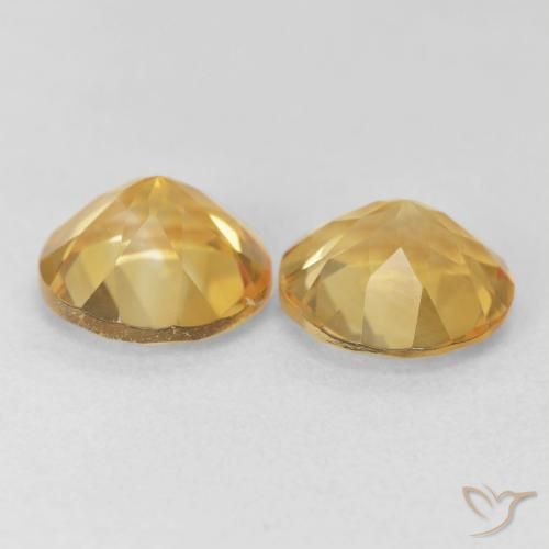 Citrine Gemstones in 8 mm (calibrated) Size for Sale, Citrine Stones in Medium Gold Color