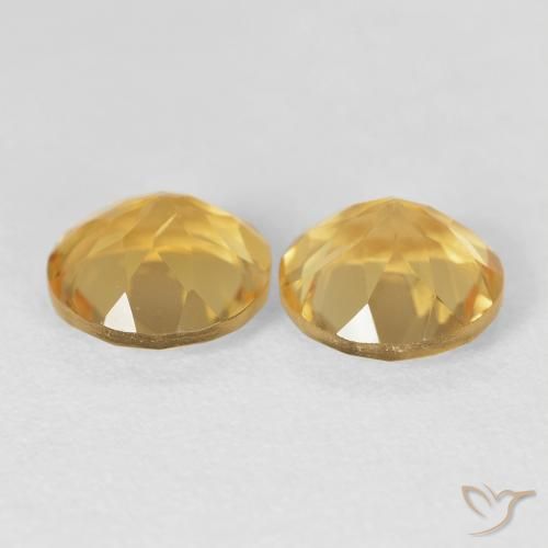 Citrine Gemstones in 8 mm (calibrated) Size for Sale, Citrine Stones in Medium Gold Color