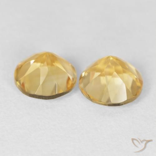 Citrine Gemstones in 7 mm (calibrated) Size for Sale, Citrine Stones in Gold Color