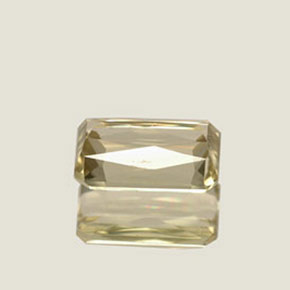 Color-Change Diaspore Gemstone in 7 x 4.7 mm Size for Sale, Color-Change Diaspore Stone in Green/Pink Color