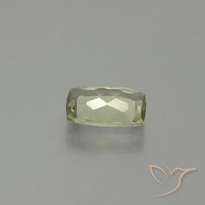 Color-Change Diaspore Gemstone in 7.8 x 5.3 mm Size for Sale, Color-Change Diaspore Stone in Medium Yellow Color