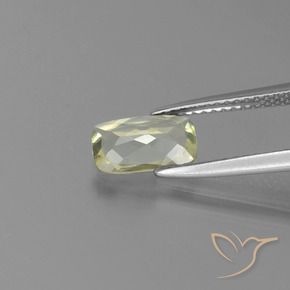 Color-Change Diaspore Gemstone in 8.9 x 5.4 mm Size for Sale, Color-Change Diaspore Stone in Very Light Yellow Color