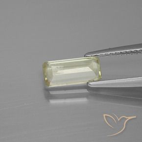 Color-Change Diaspore Gemstone in 9.2 x 4.3 mm Size for Sale, Color-Change Diaspore Stone in Light Yellow Color