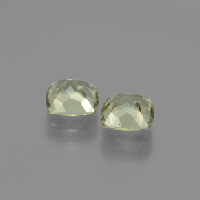 Color-Change Diaspore Gemstone in 5.7 x 5.5 mm Size for Sale, Color-Change Diaspore Stone in Green/Pink Color