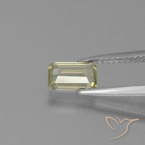 Color-Change Diaspore Gemstone in 7.2 x 4.5 mm Size for Sale, Color-Change Diaspore Stone in Very Light Yellow Color
