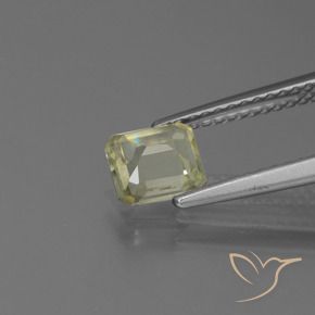 Color-Change Diaspore Gemstone in 5.7 x 5.5 mm Size for Sale, Color-Change Diaspore Stone in Very Light Yellow Color