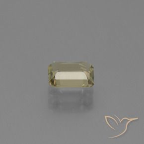 Color-Change Diaspore Gemstone in 6.7 x 5.2 mm Size for Sale, Color-Change Diaspore Stone in Pale Yellow Color