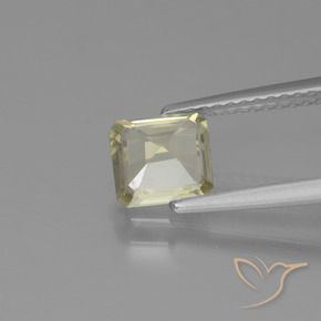 Color-Change Diaspore Gemstone in 6 x 6 mm (calibrated) Size for Sale, Color-Change Diaspore Stone in Very Light Yellow Color