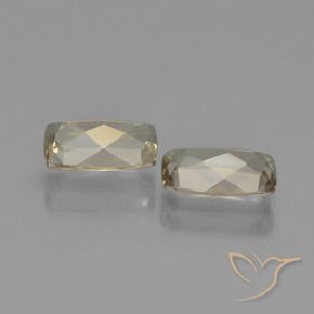 Color-Change Diaspore Gemstones in 8 x 5 mm (calibrated) Size for Sale, Color-Change Diaspore Stones in Very Light Golden-Yellow Color