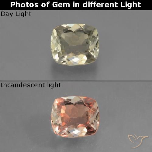 Diaspore Couleur Changeant Coussin en damier des États-Unis 0,62 ct, dimension 5,8 x 5mm, pureté vvs, pierre gemme naturelle Non traité, 1 pièce Diaspore Couleur Changeant de couleur Jaune doré très clair, dureté Mohs de 6.5 à 7 convient aux bijoux de tous les jours, pierre de sagesse, Photo A