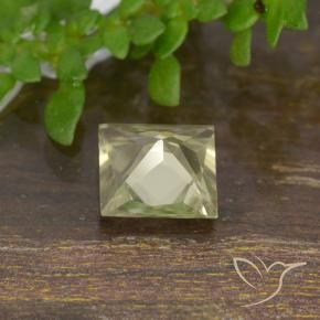 Color-Change Diaspore Gemstone in 5.5 x 5.4 mm Size for Sale, Color-Change Diaspore Stone in Very Light Yellow Color