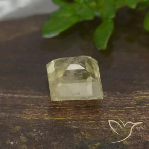 Color-Change Diaspore Gemstone in 5 x 5 mm (calibrated) Size for Sale, Color-Change Diaspore Stone in Light Yellow Color
