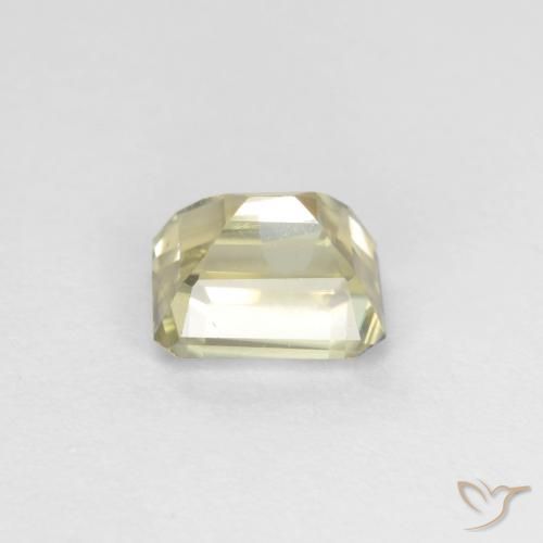 Color-Change Diaspore Gemstone in 5.5 x 4.3 mm Size for Sale, Color-Change Diaspore Stone in Yellow Beige Color