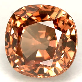 1.11 ct  Color-Change Garnet Stone, Natural Color-Change Garnet in Cushion-Cut Shape for Sale