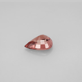 Color-Change Garnet Gemstone in 8 x 6 mm (calibrated) Size for Sale, Color-Change Garnet Stone in Pinkish Rose To Red Pink Color