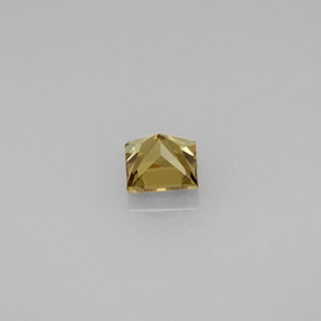 Color-Change Garnet Gemstone in 4.2 x 4.2 mm Size for Sale, Color-Change Garnet Stone in Greenish Brown To Red Pink Color