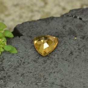 Color-Change Garnet Gemstone in 5.6 x 5.5 mm Size for Sale, Color-Change Garnet Stone in Golden Yellow Color
