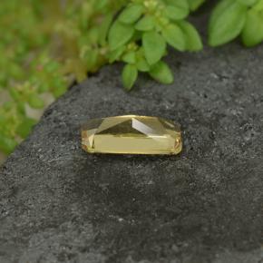 Color-Change Garnet Gemstone in 7 x 3.4 mm Size for Sale, Color-Change Garnet Stone in Golden Yellow Color